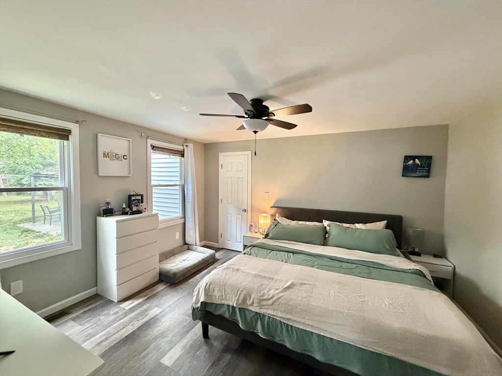 412 Island Pond Road Springfield, MA 01118 - Photo 5 of 17