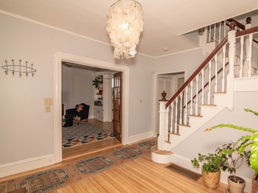 27 Shaw Road Swampscott, MA 01907 - Photo 11 of 37 Gallery Image 11