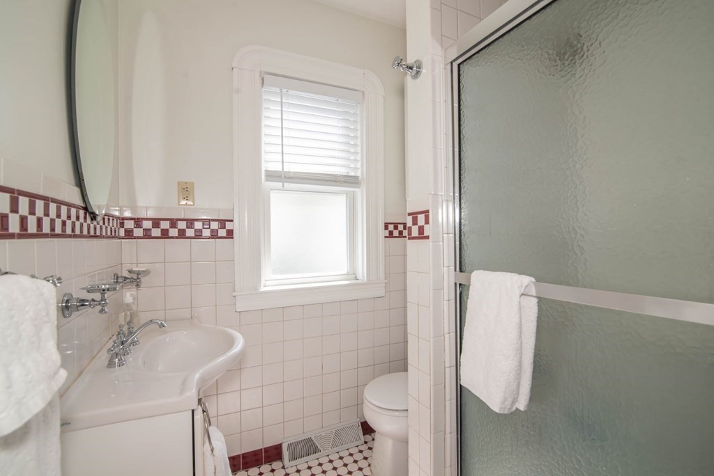 27 Shaw Road Swampscott, MA 01907 - Photo 31 of 37 Gallery Image 31