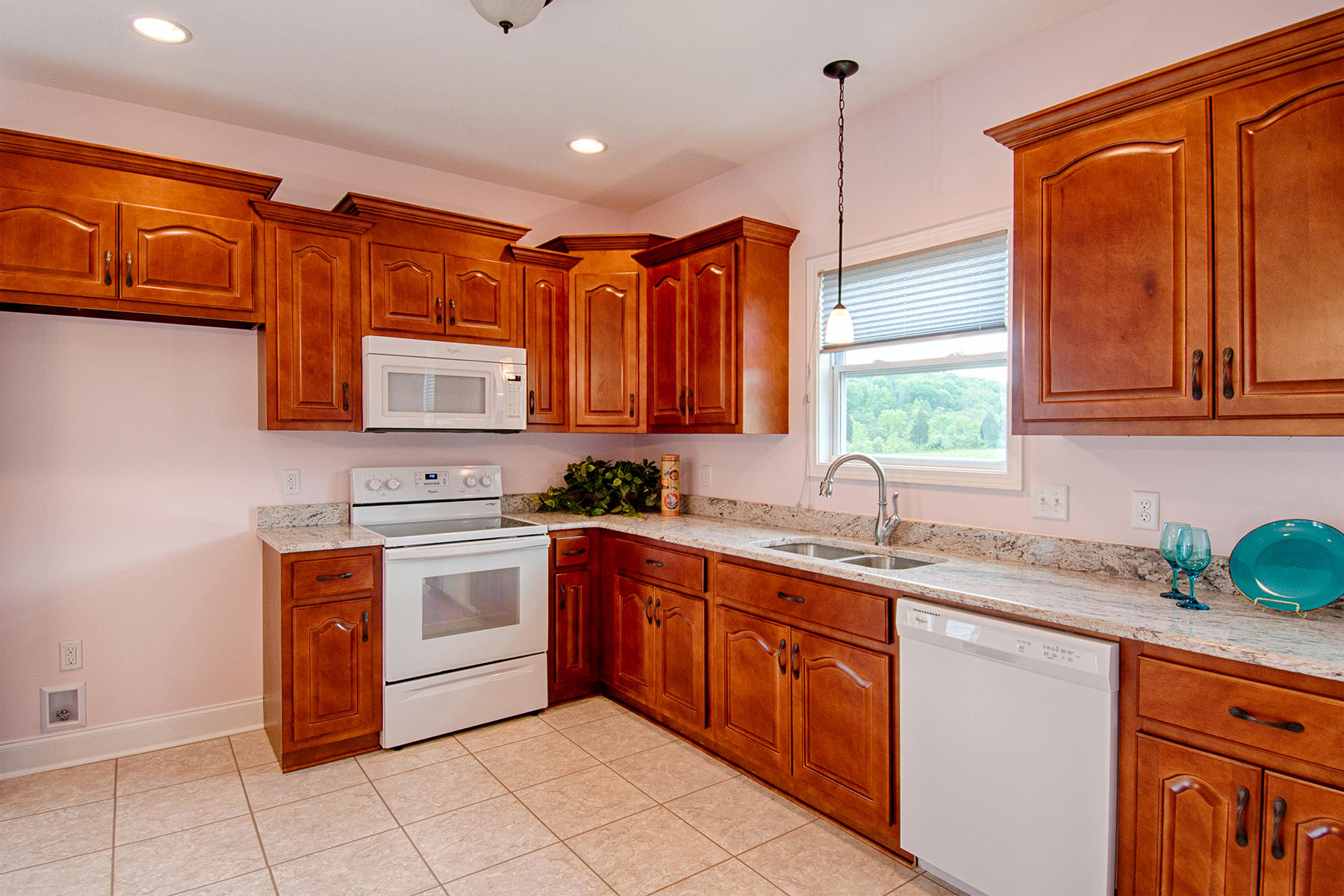 2082 Creswell-12