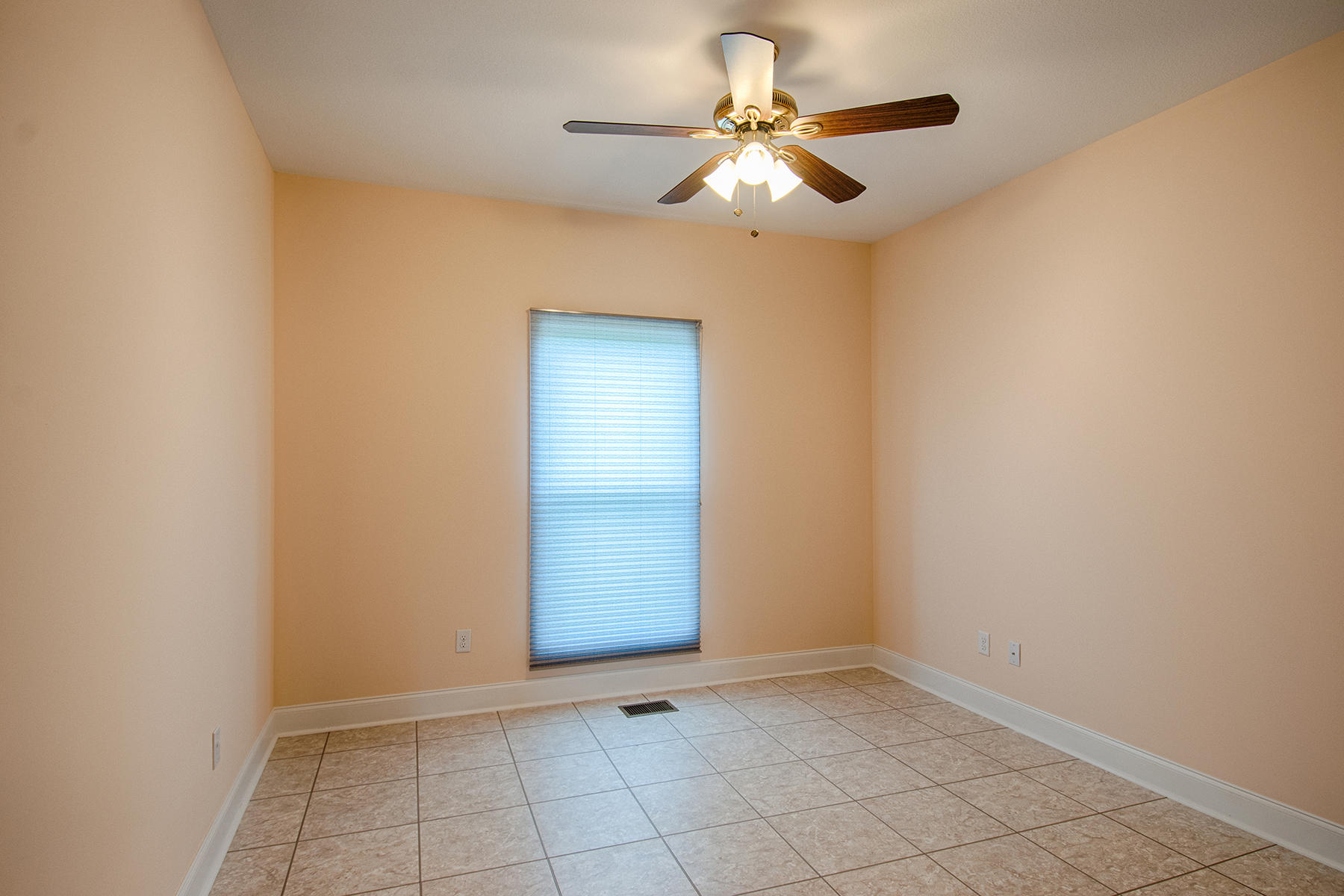 2082 Creswell Road Seymour, TN 37865 - Photo 15 of 27 2082 Creswell-23