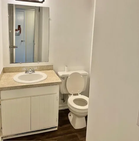 $1,695 | 930 Blackrail Court, Unit B, Mount Pleasant, SC 29464