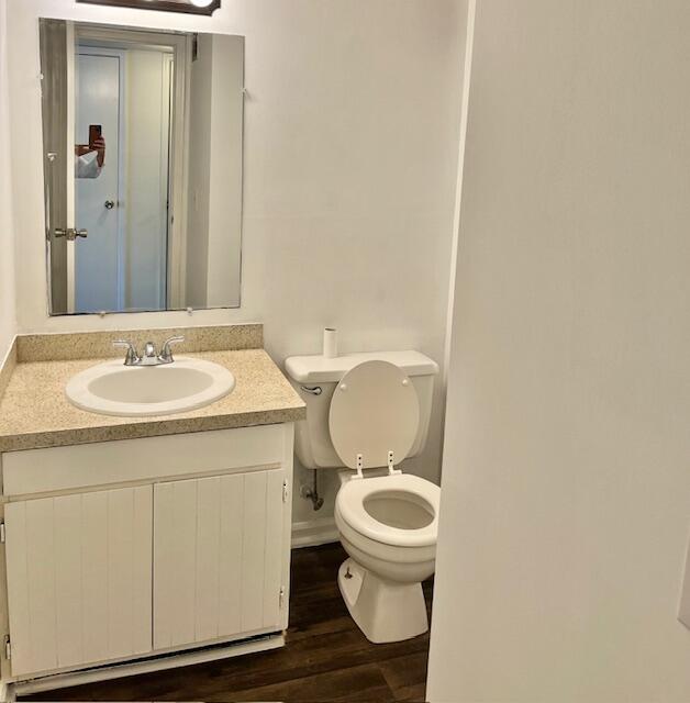 930 Blackrail Court, Unit B Mount Pleasant, SC 29464 - Photo 7 of 15 4