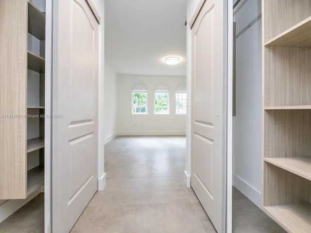 $13,995 | 20729 Northeast 32nd Avenue, Aventura, FL 33180