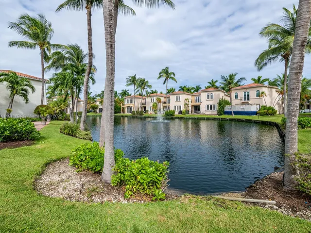 $13,995 | 20729 Northeast 32nd Avenue, Aventura, FL 33180