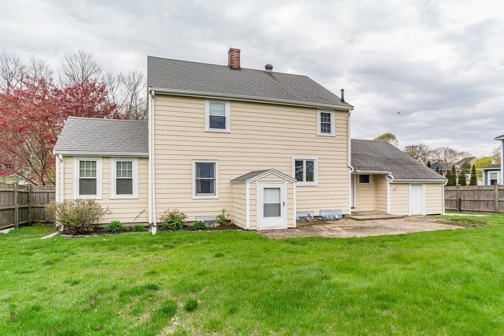 1 Newell Road Wakefield, MA 01880 - Photo 16 of 40