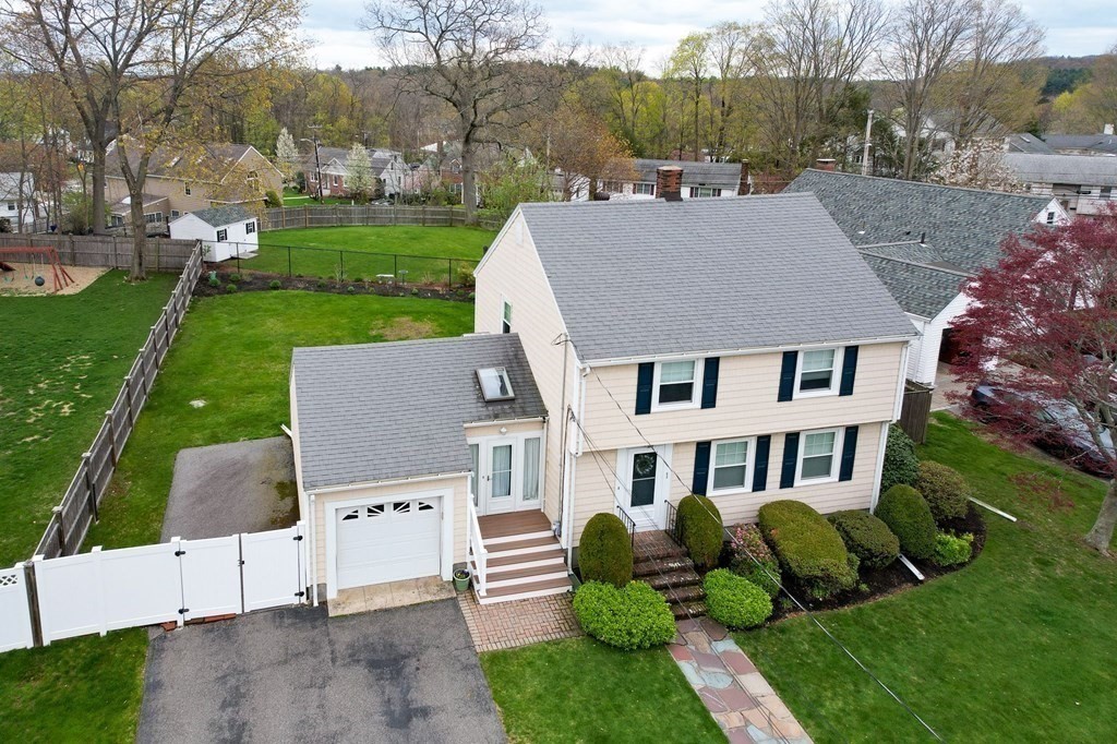 1 Newell Road Wakefield, MA 01880 - Photo 2 of 40