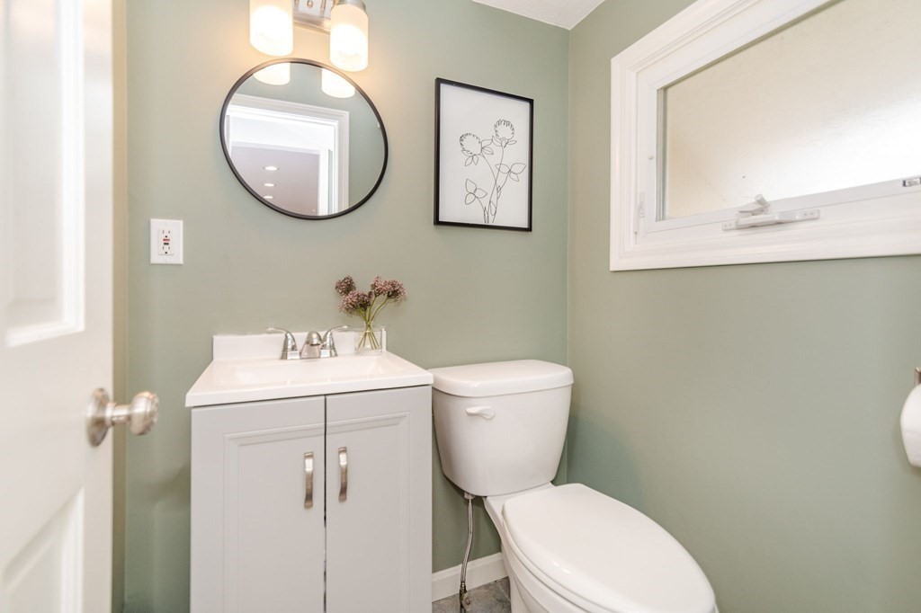 1 Newell Road Wakefield, MA 01880 - Photo 35 of 40