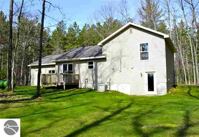 7155 Hall Creek Road Interlochen, MI 49643 - Photo 7 of 34 1778097-6.JPG