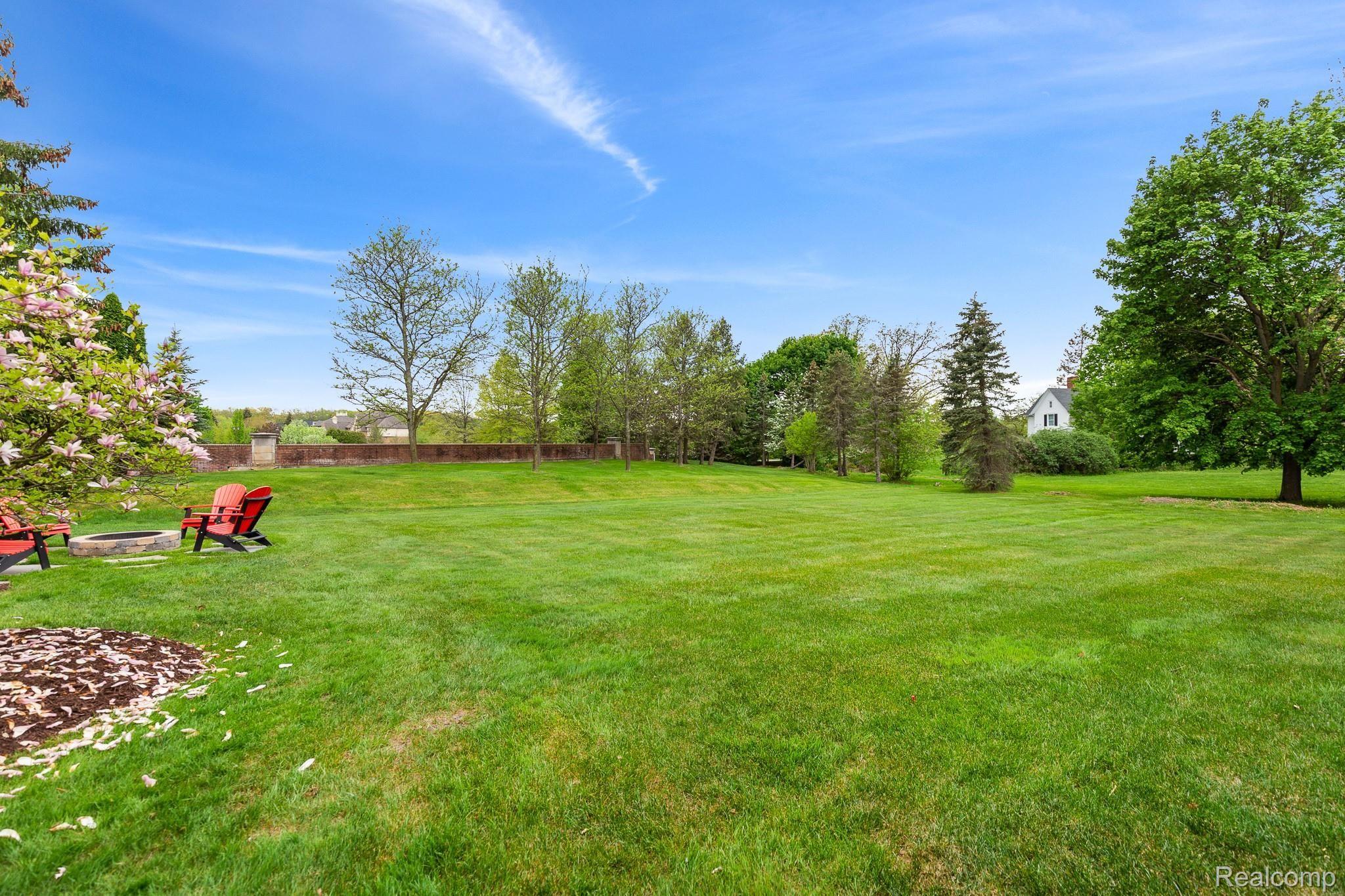2940 North Addison Circle Rochester, MI 48306 - Photo 76 of 83 IMG_9353.jpg