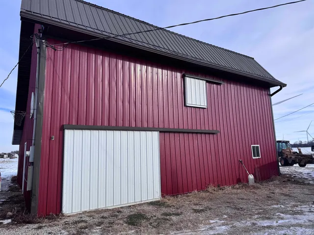 $1,500 | 5892 West 575 South, Portland, IN 47371