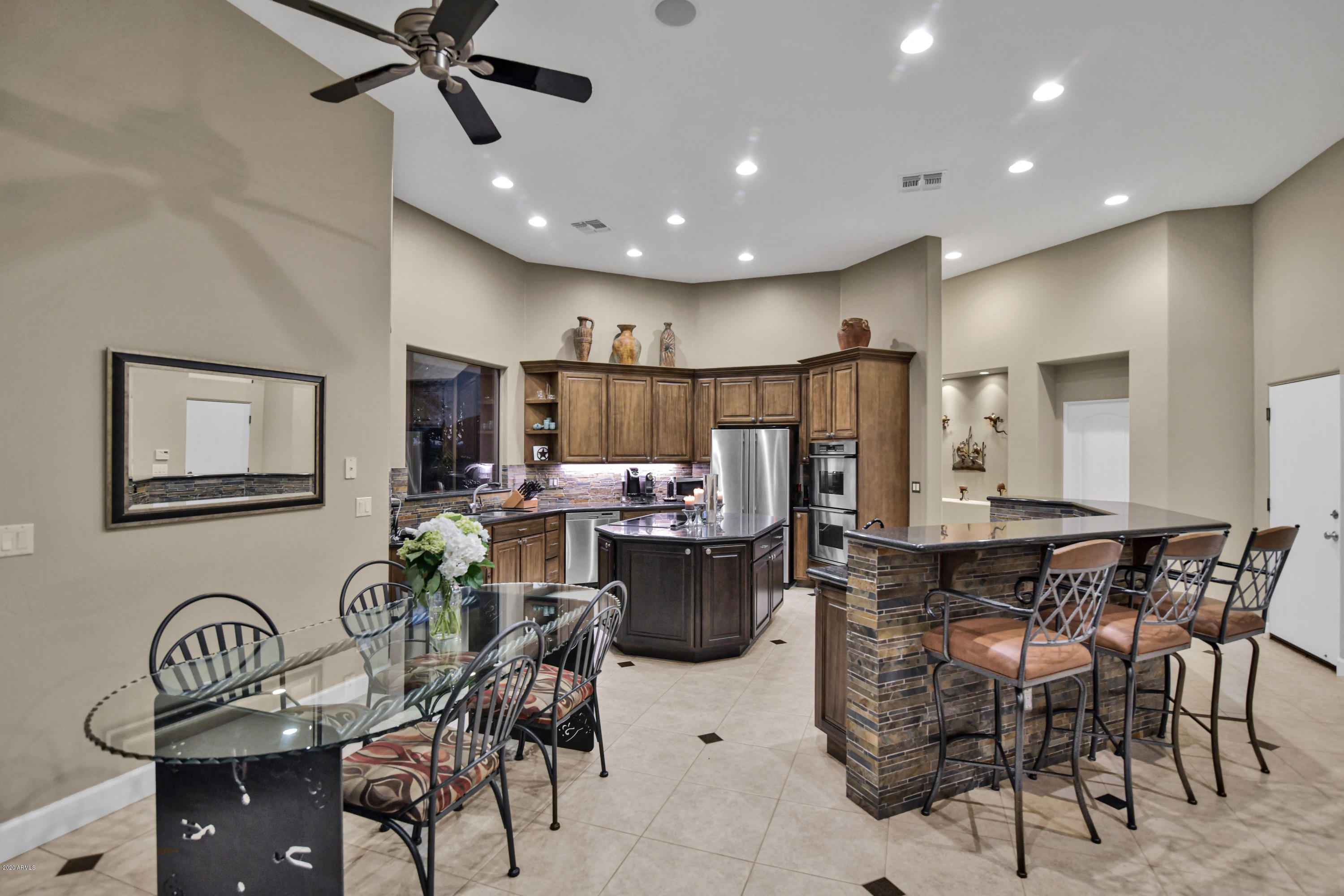 6789 East Saber Road Cave Creek, AZ 85331 - Photo 12 of 39 Dining Options