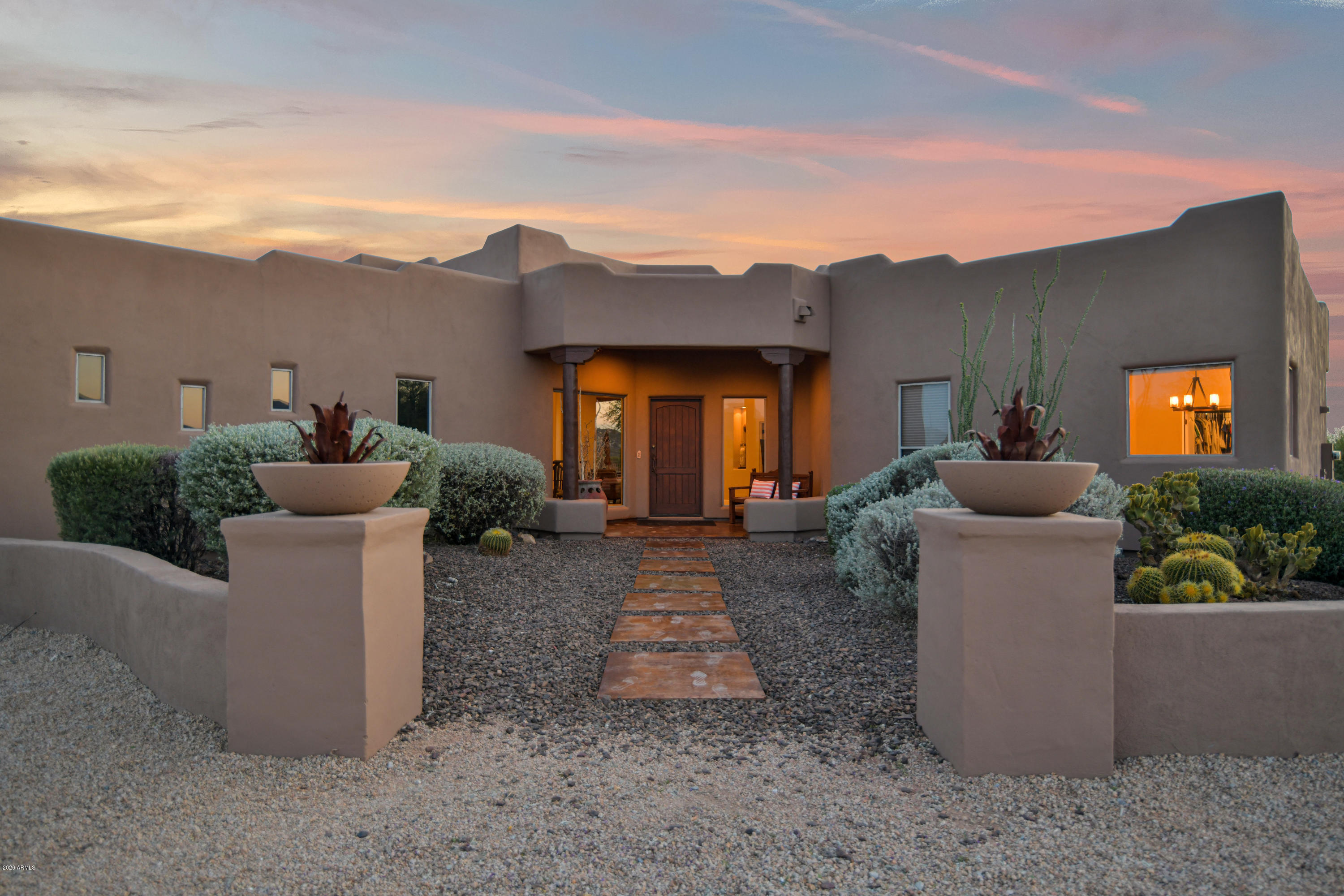 6789 East Saber Road Cave Creek, AZ 85331 - Photo 5 of 39 Welcoming Entry