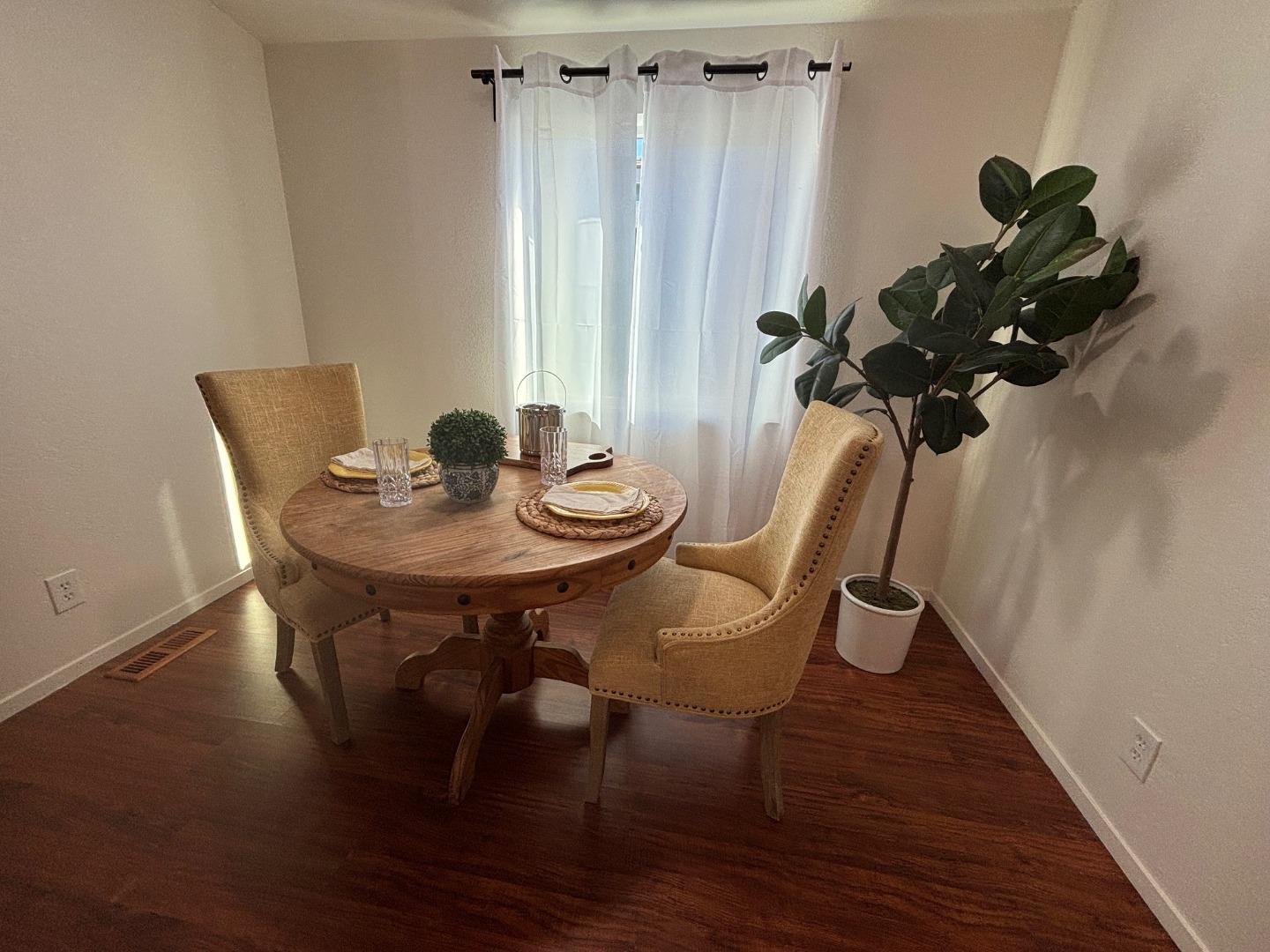 8282 Murray Avenue, Unit 65 Gilroy, CA 95020 - Photo 7 of 19