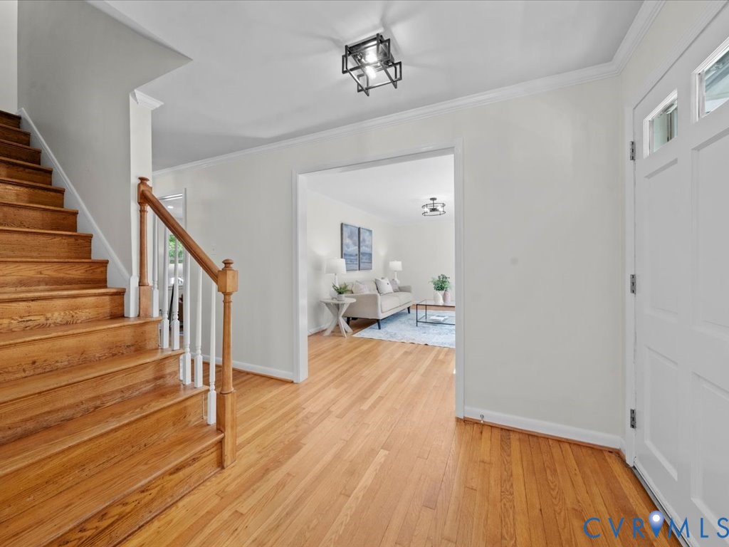 1803 Marroit Road Henrico, VA 23229 - Photo 6 of 34 Hardwood floors carry from downstairs to upstairs