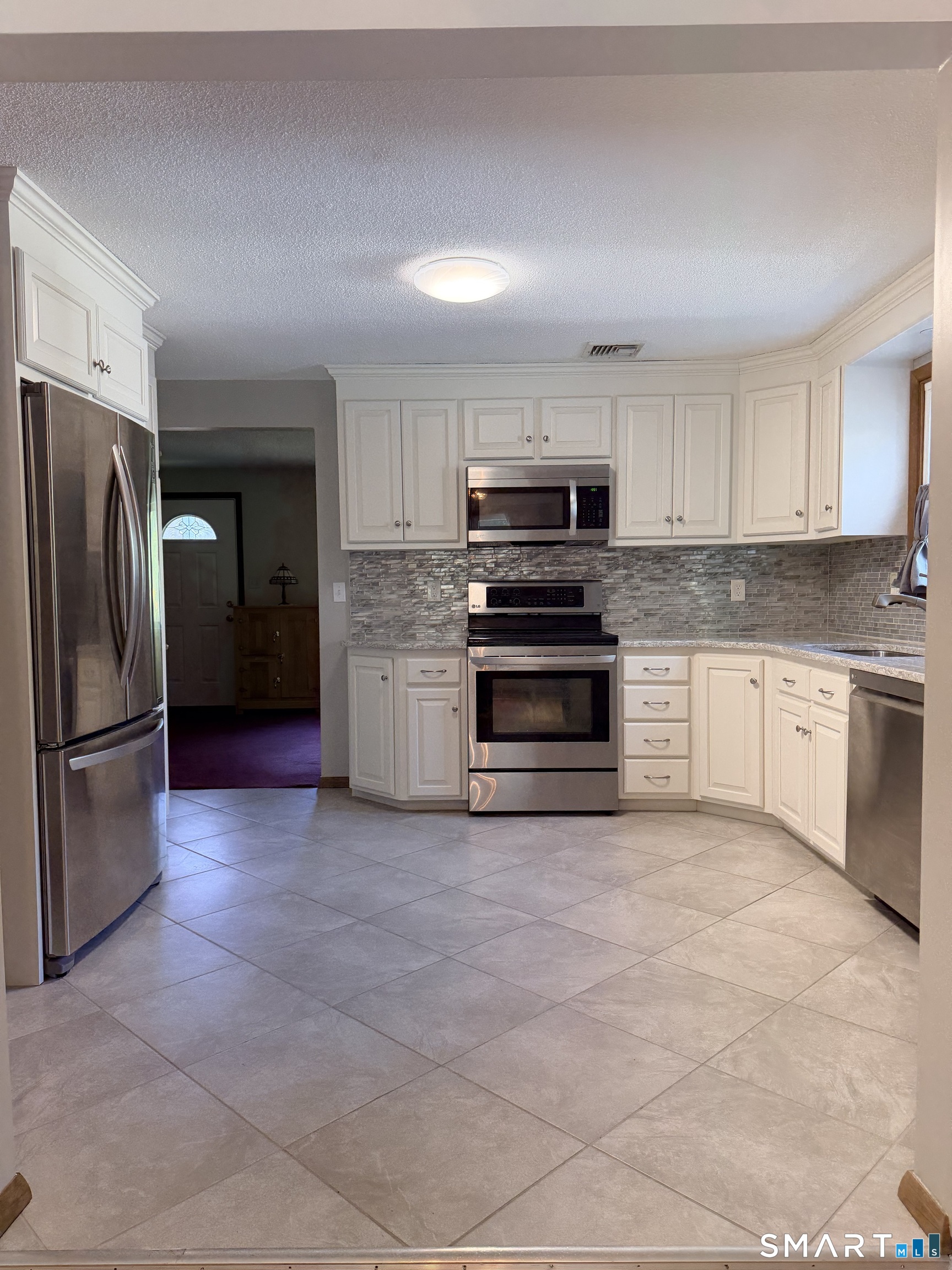 291 Cabin Road Colchester, CT 06415 - Photo 7 of 23 Gallery Image 7