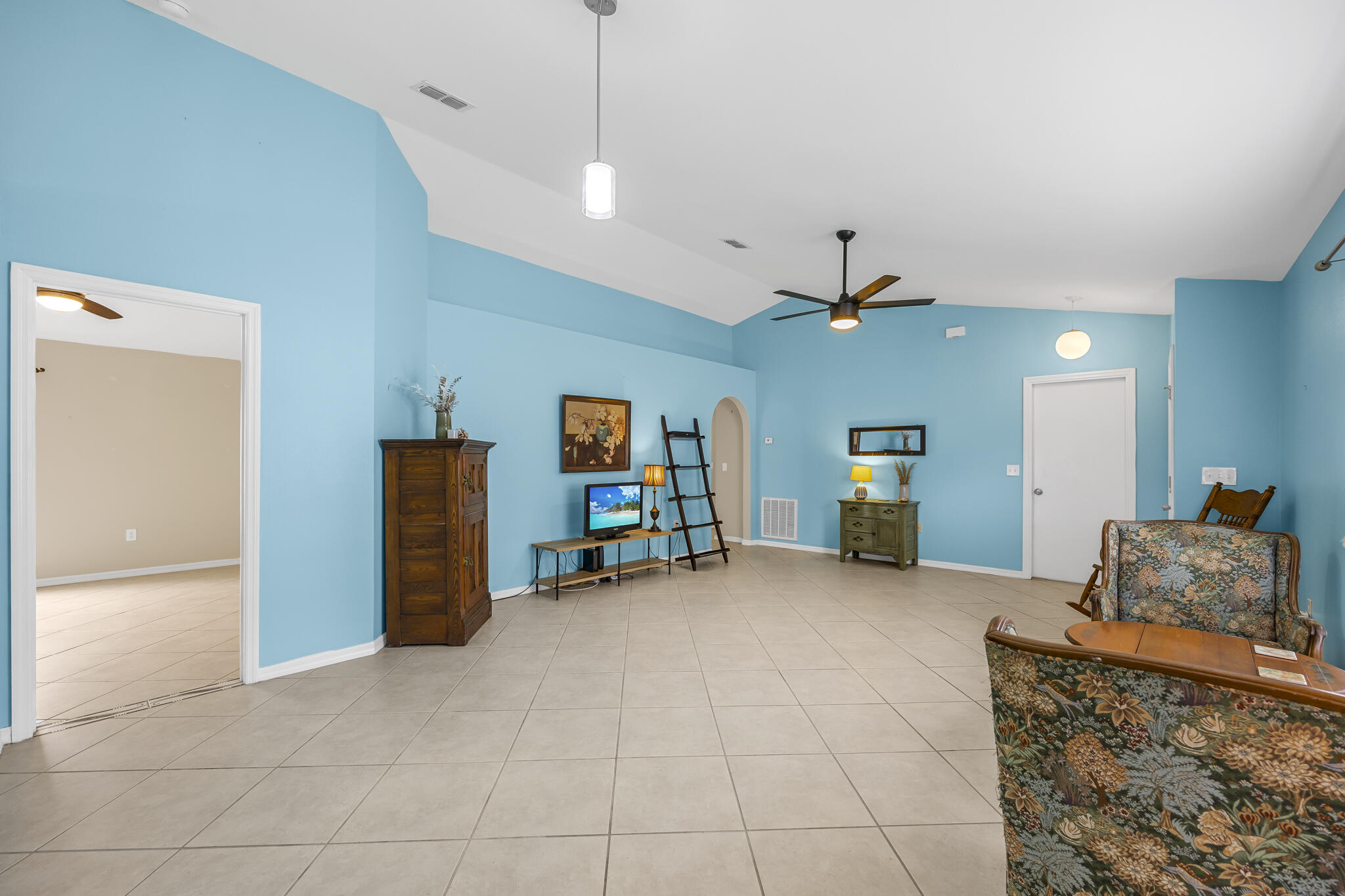 2066 Redwood Circle Palm Bay, FL 32905 - Photo 14 of 37 a-20