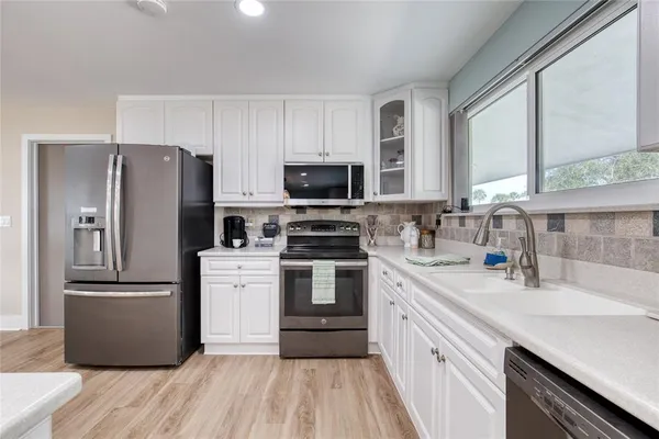 $432,000 | 2614 North Peninsula Drive, Daytona Beach, FL 32118