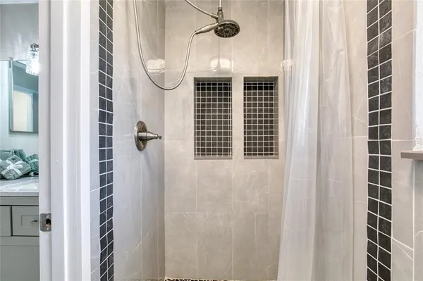 $432,000 | 2614 North Peninsula Drive, Daytona Beach, FL 32118