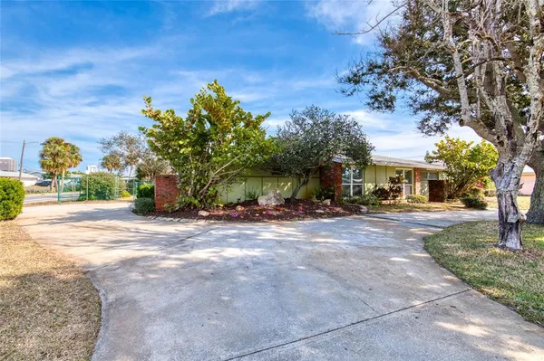 $432,000 | 2614 North Peninsula Drive, Daytona Beach, FL 32118