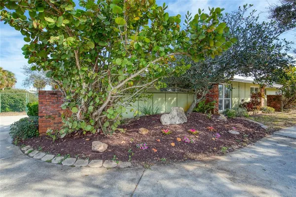 $432,000 | 2614 North Peninsula Drive, Daytona Beach, FL 32118