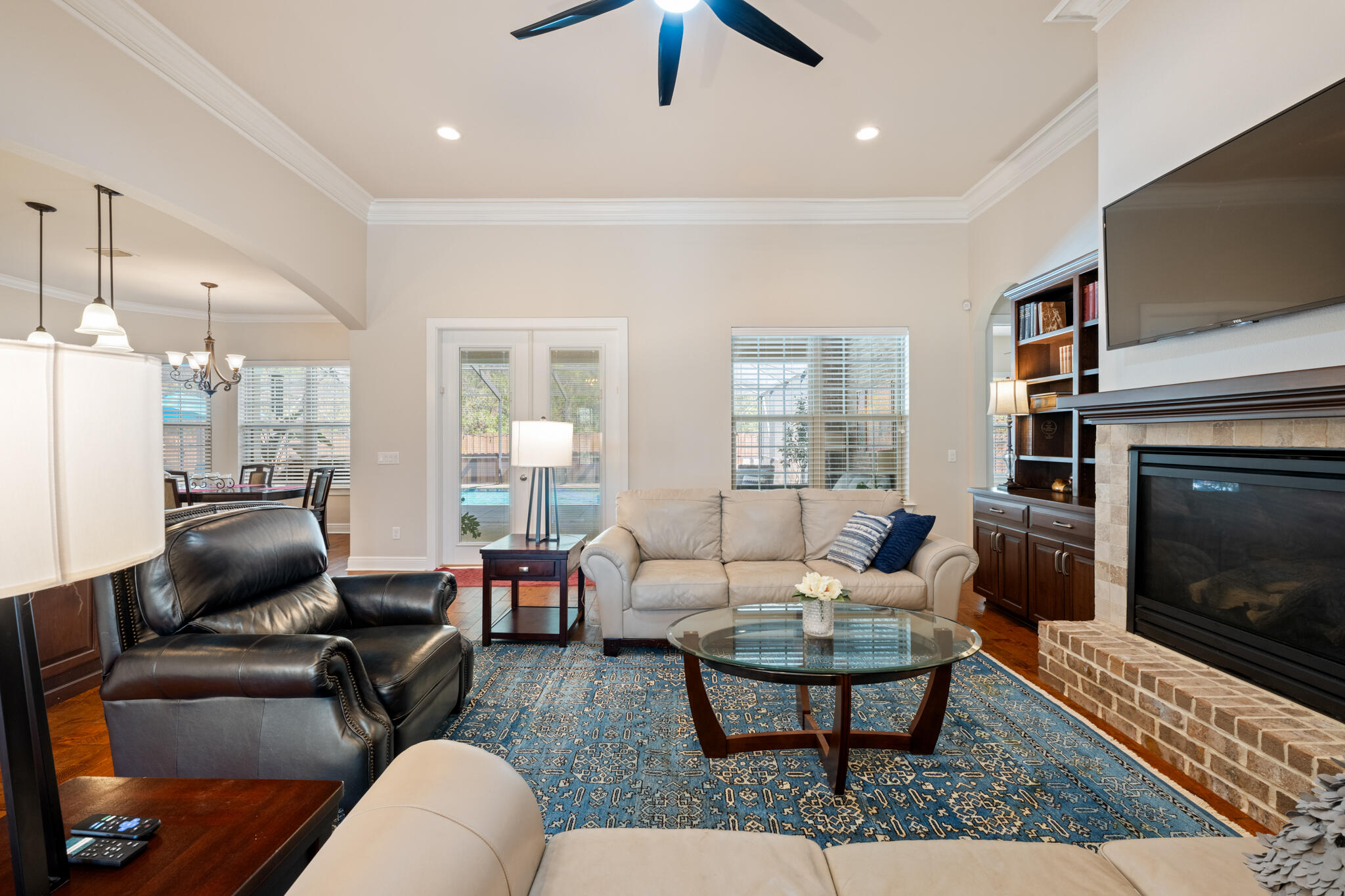 5556 Madelines Way Pace, FL 32571 - Photo 25 of 65 living room