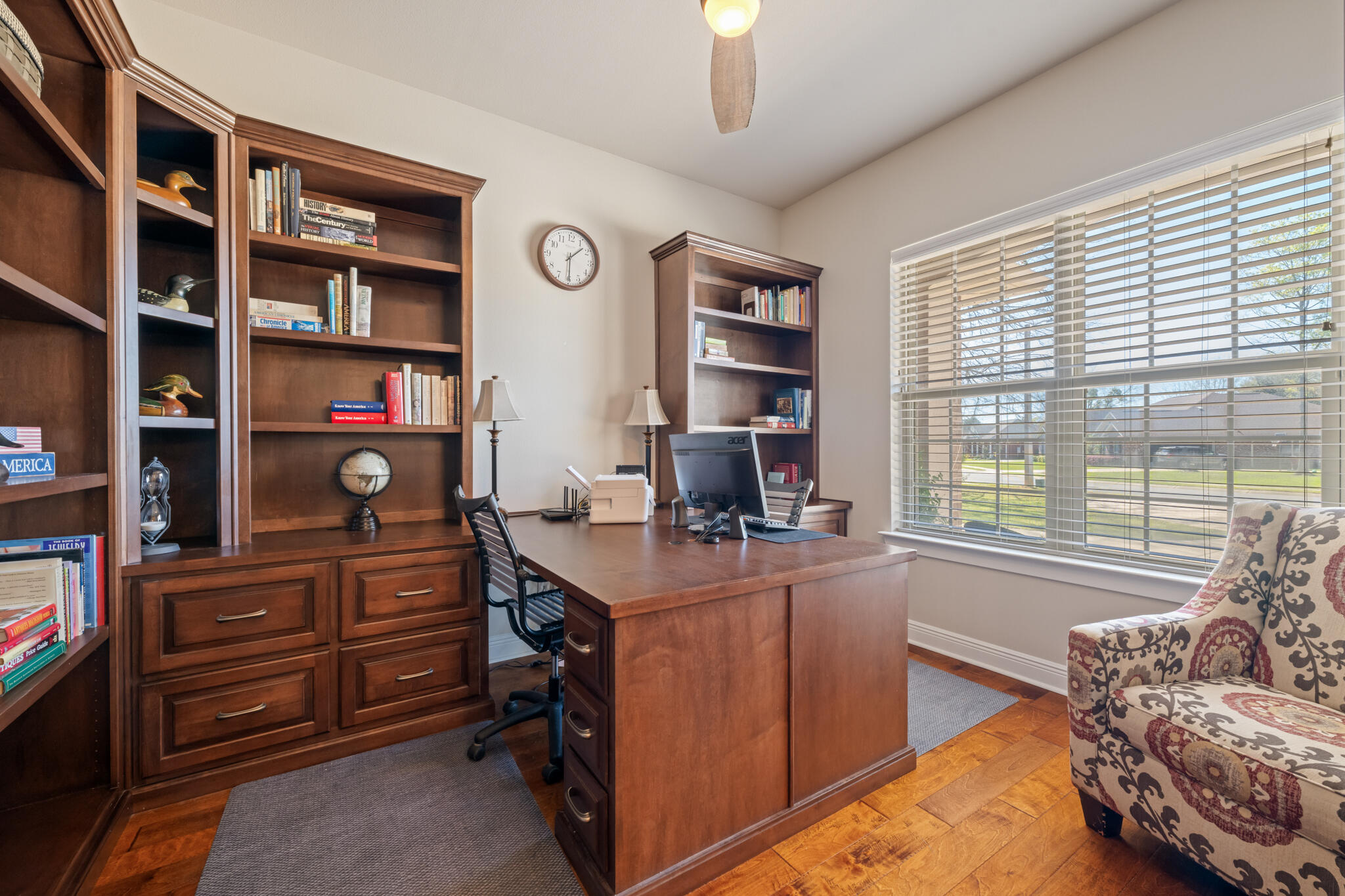 5556 Madelines Way Pace, FL 32571 - Photo 10 of 65 office