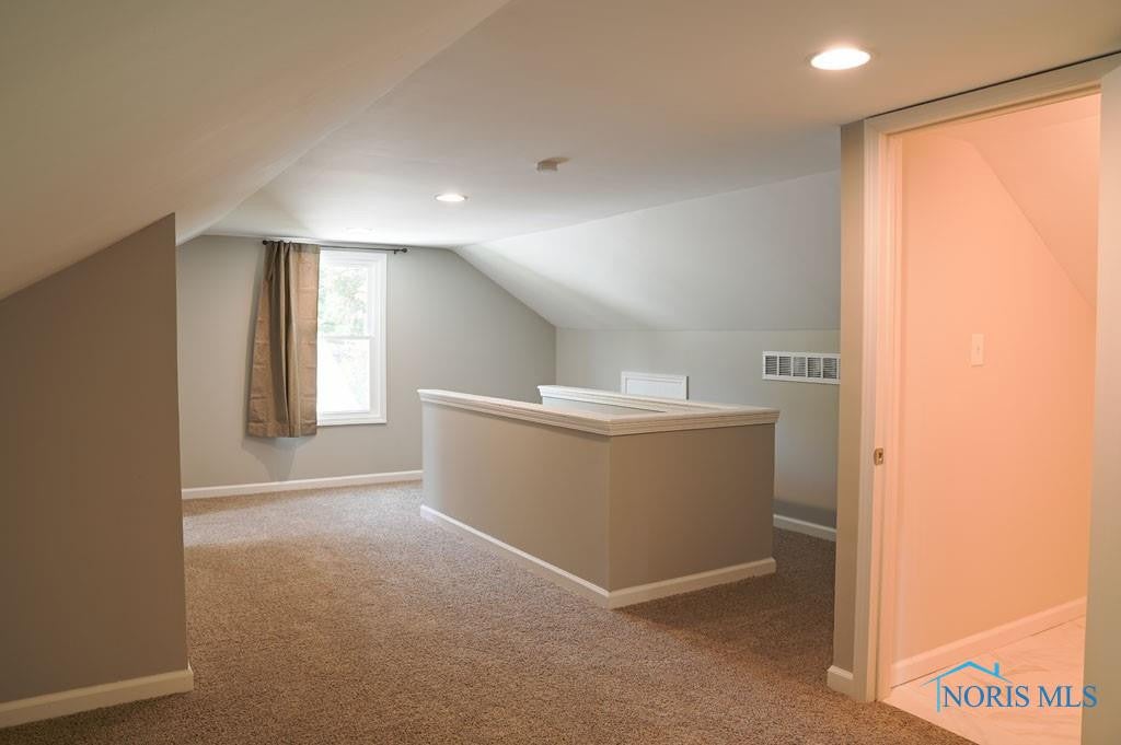 4424 Woodmont Road Toledo, OH 43613 - Photo 9 of 20 Gallery Image 9