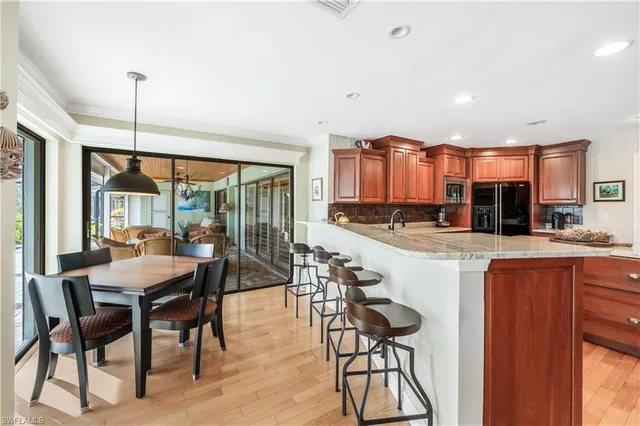 $1,538,000 | 2256 Imperial Golf Course Boulevard, Naples, FL 34110