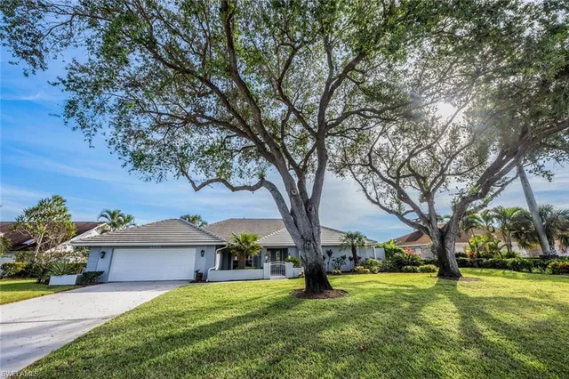 $1,538,000 | 2256 Imperial Golf Course Boulevard, Naples, FL 34110