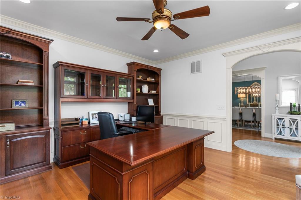 8505 Case Ridge Drive Oak Ridge, NC 27310 - Photo 10 of 35