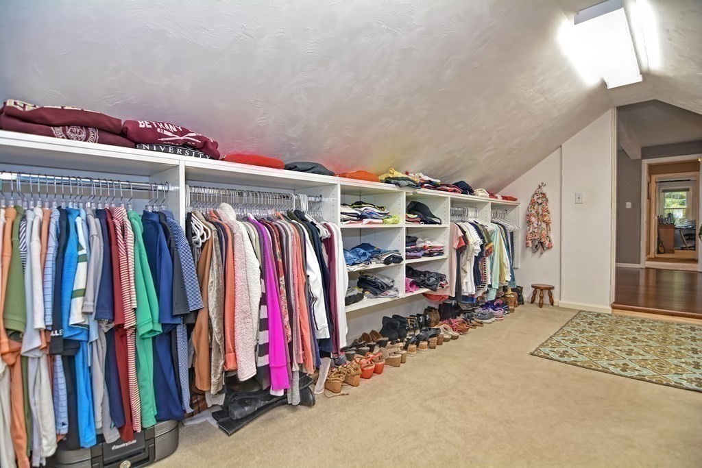 25 Crocker Pond Road Wrentham, MA 02093 - Photo 24 of 35 Gallery Image 24
