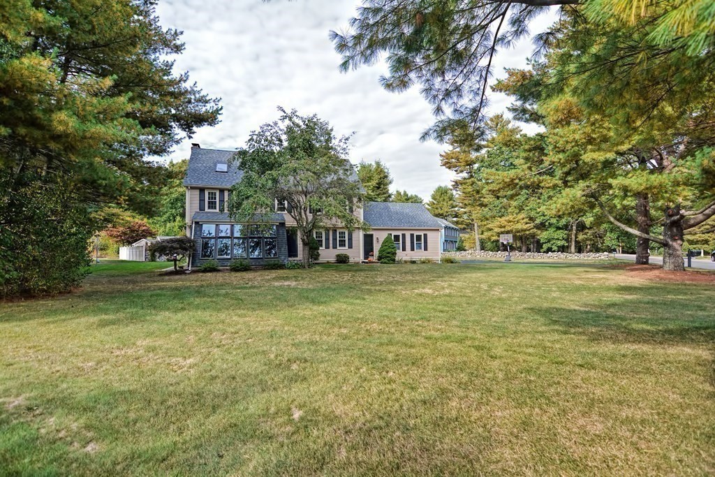 25 Crocker Pond Road Wrentham, MA 02093 - Photo 3 of 35 Gallery Image 3