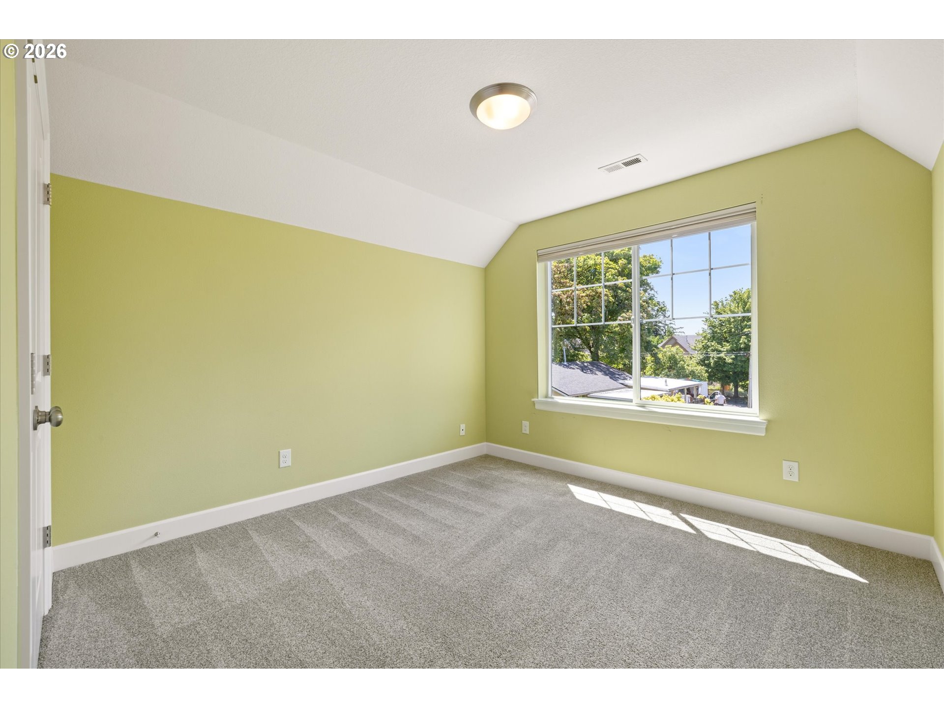 5530 Southwest Main Avenue Beaverton, OR 97005 - Photo 24 of 39