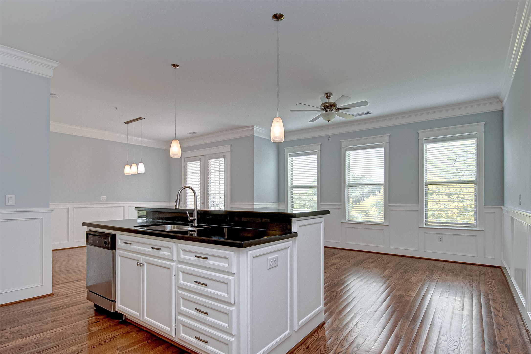 2802 Morrison Street, Unit 310 Houston, TX 77009 - Photo 13 of 31