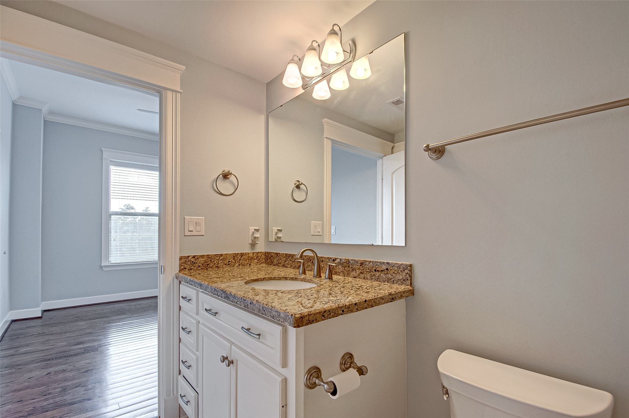 2802 Morrison Street, Unit 310 Houston, TX 77009 - Photo 21 of 31