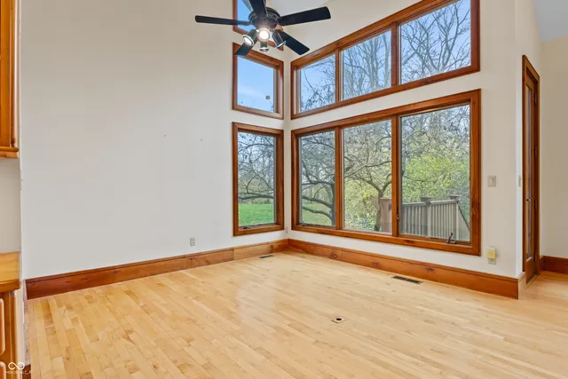 $2,375,000 | 720 East 400th Street North, Anderson, IN 46012