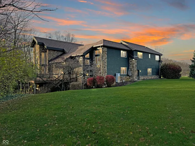 $2,375,000 | 720 East 400th Street North, Anderson, IN 46012