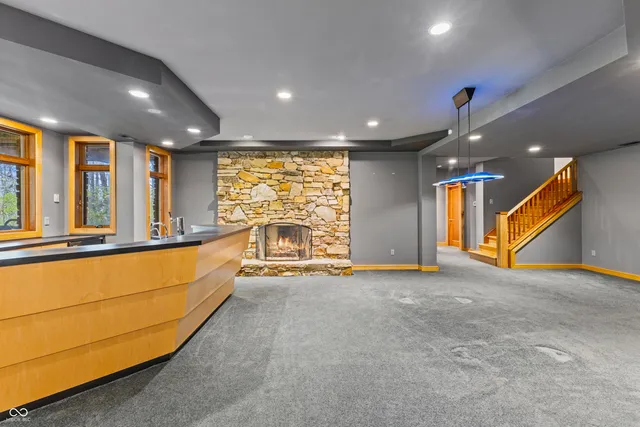 $2,375,000 | 720 East 400th Street North, Anderson, IN 46012