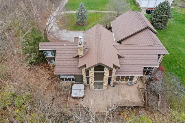 $2,375,000 | 720 East 400th Street North, Anderson, IN 46012