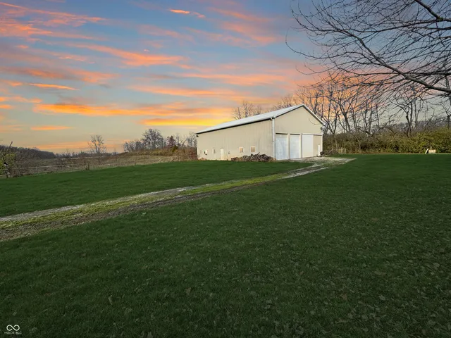 $2,375,000 | 720 East 400th Street North, Anderson, IN 46012