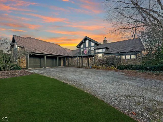 $2,375,000 | 720 East 400th Street North, Anderson, IN 46012