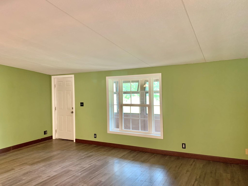 509 Salmon River Road Plattsburgh, NY 12901 - Photo 4 of 43 Gallery Image 4