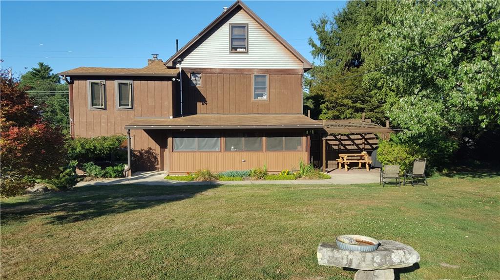 106 South Pike Road Sarver, PA 16055 - Photo 2 of 25