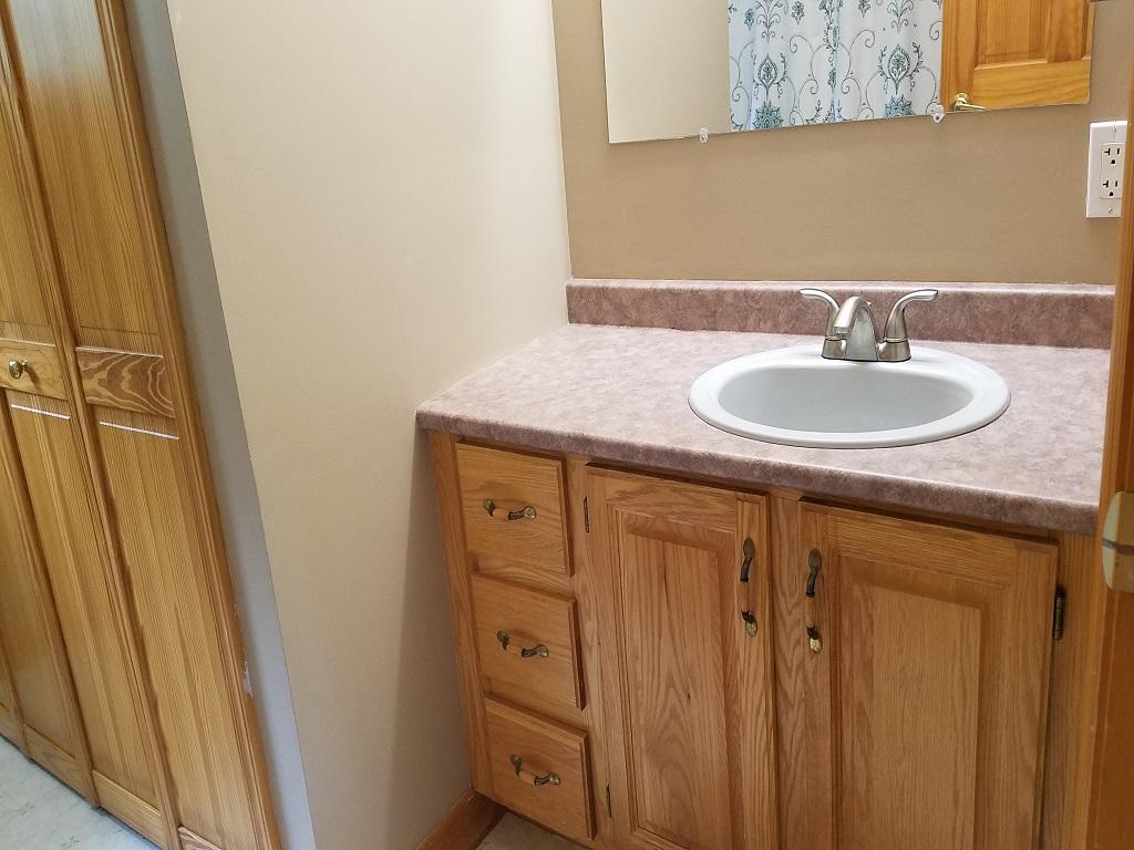 40 Cross Road South China, ME 04358 - Photo 25 of 42 Full Bath