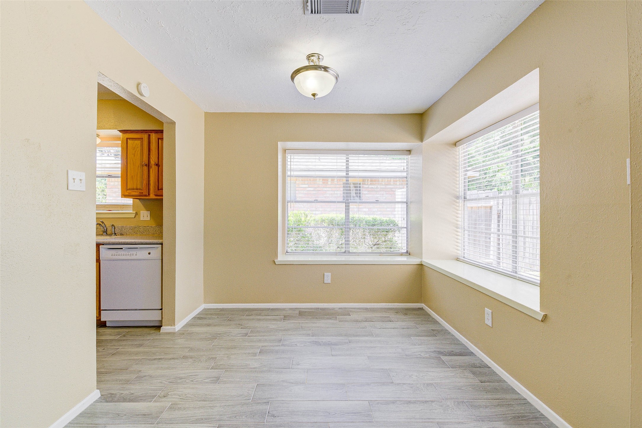 23114 Ludgate Drive Spring, TX 77373 - Photo 35 of 47 Gallery Image 35