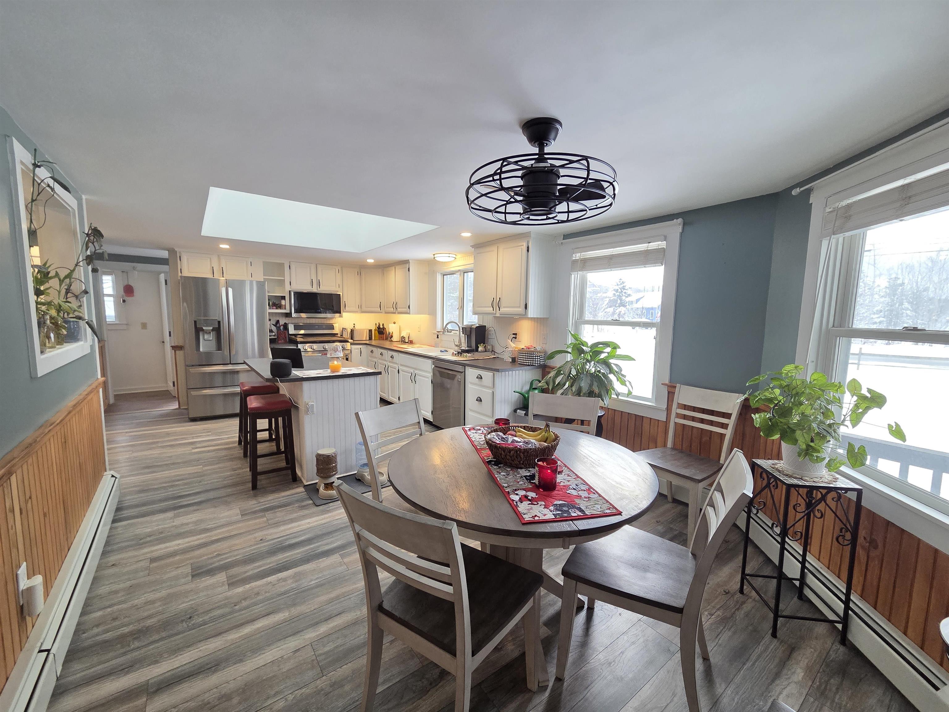 1462 King Hill Road New London, NH 03257 - Photo 10 of 32