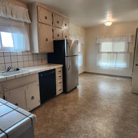 $1,089,000 | 100 Eucalyptus Avenue, South San Francisco, CA 94080