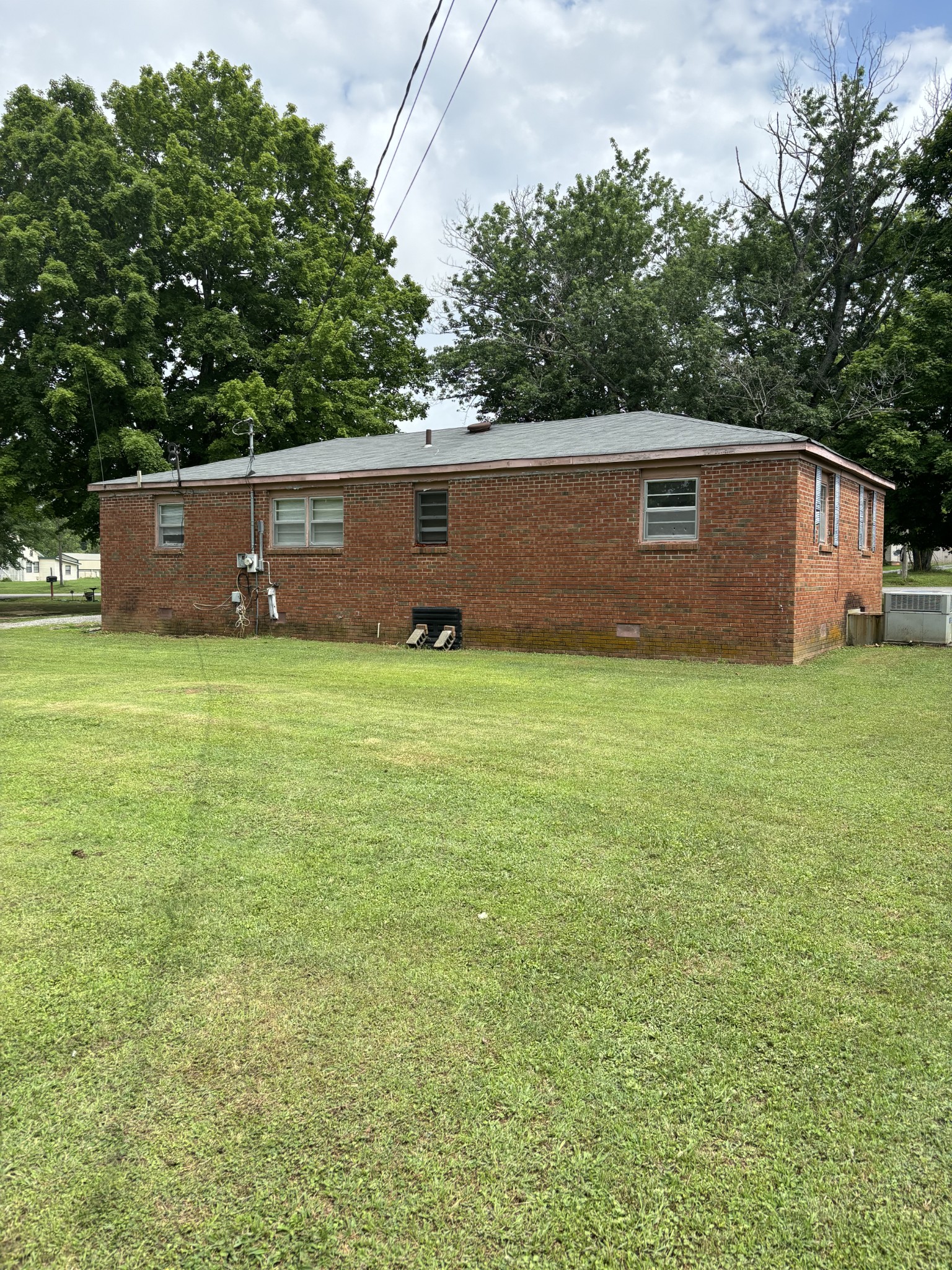 20 Camargo Road Fayetteville, TN 37334 - Photo 2 of 8 Gallery Image 2