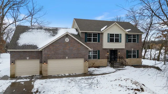 $449,000 | 14100 296th Circle Northwest, Princeton, MN 55371